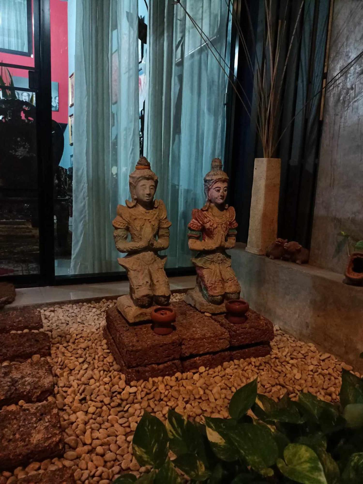Chez Pom Hotel Чиангмай Екстериор снимка